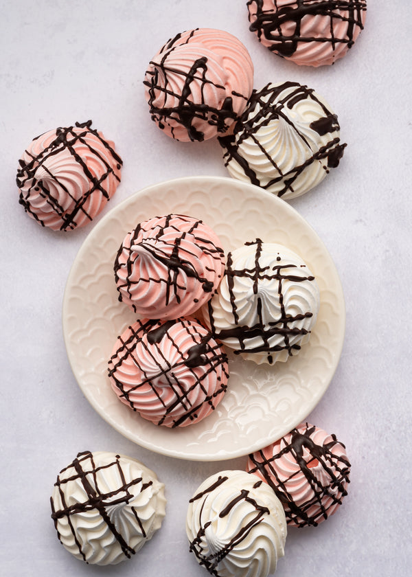 Chocolate Drizzled Meringues