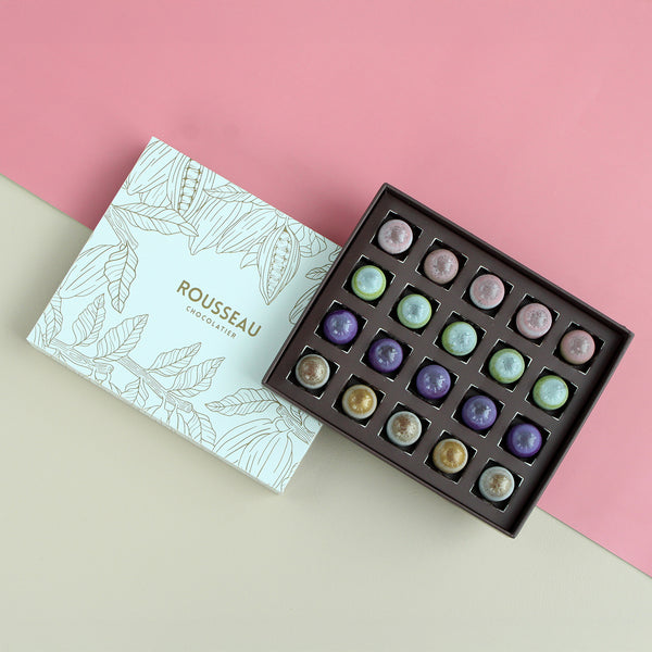 CHOCOLATE GIFT BOXES